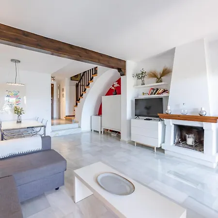 Casa Jardines Del Sol 6 *