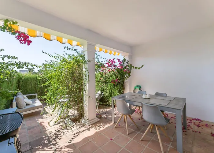 Casa Jardines Del Sol 6 *