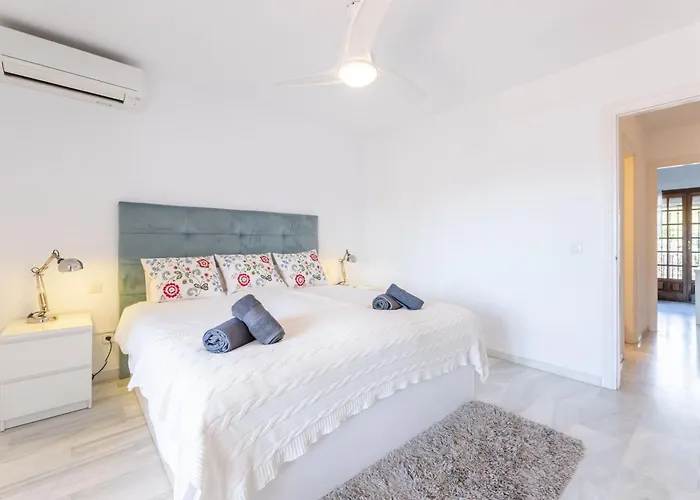 Feriehus Casa Jardines Del Sol 6 Marbella